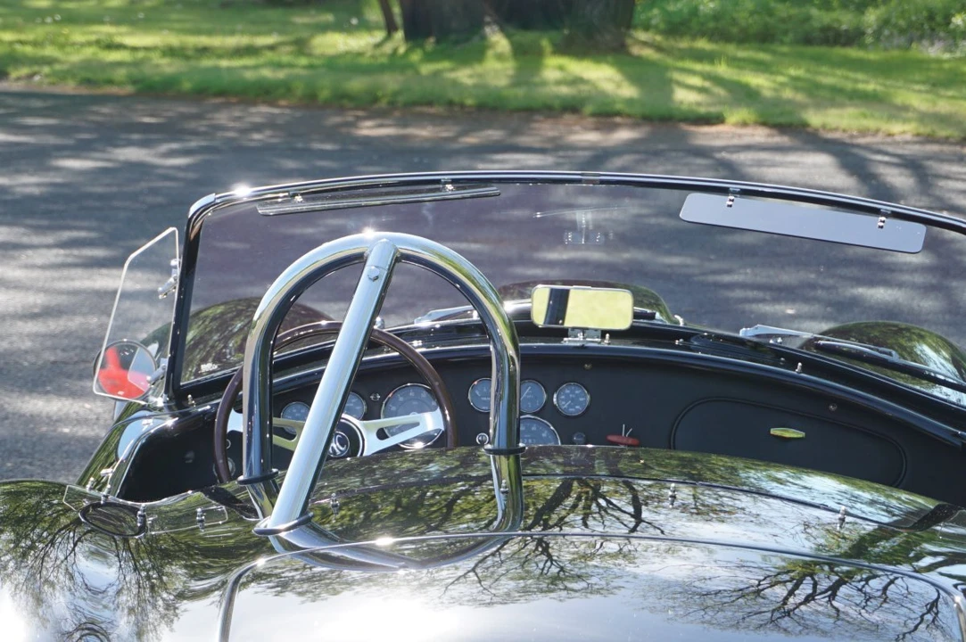 Shelby Cobra Replica - Image 27 of 31