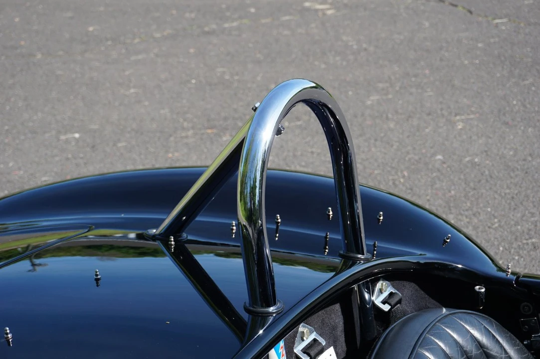 Shelby Cobra Replica - Image 26 of 31