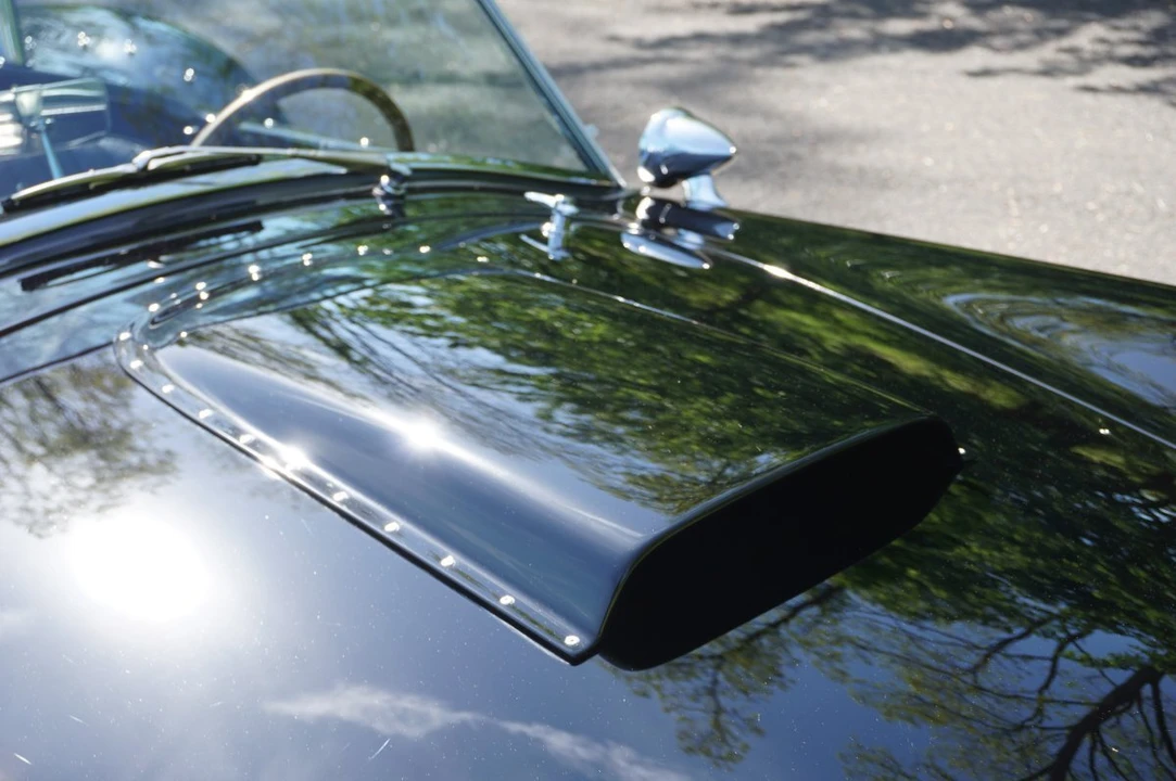 Shelby Cobra Replica - Image 18 of 31