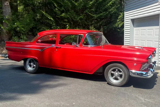 1957 Ford Custom 2-Door Sedan