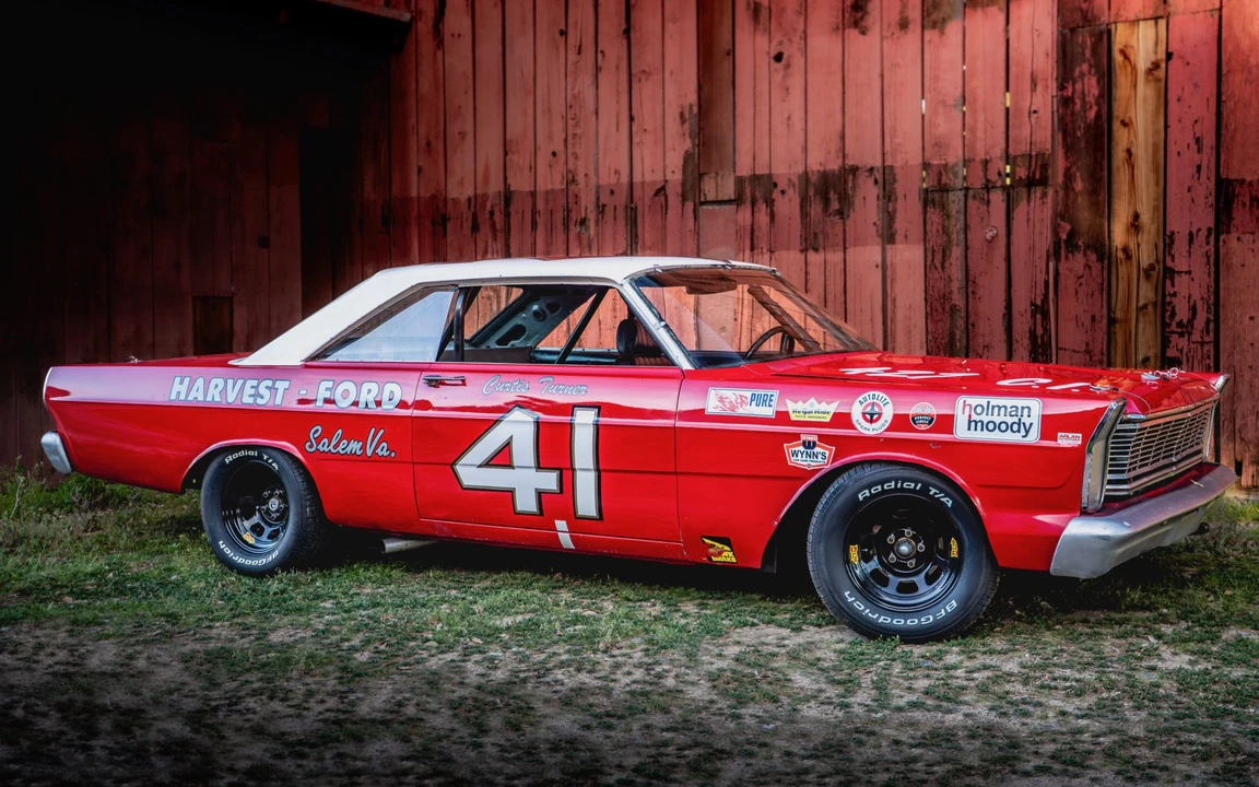 1965 Ford Galaxie 3rd Gen - Image 17 of 31