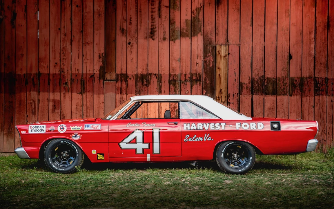 1965 Ford Galaxie 3rd Gen - Image 9 of 31