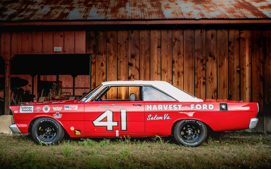 1965 Ford Galaxie 3rd Gen - Image 8 of 31