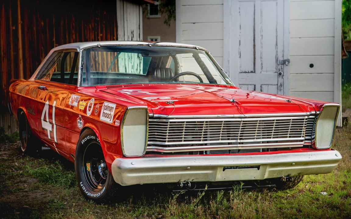 1965 Ford Galaxie 3rd Gen - Image 24 of 31