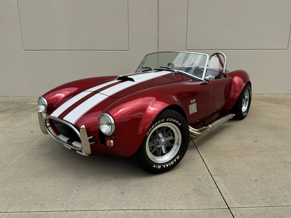 Shelby Cobra Replica - Image 3 of 31