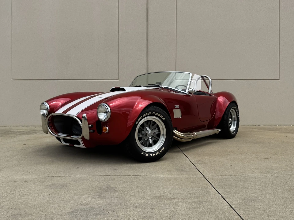 Shelby Cobra Replica - Image 7 of 31
