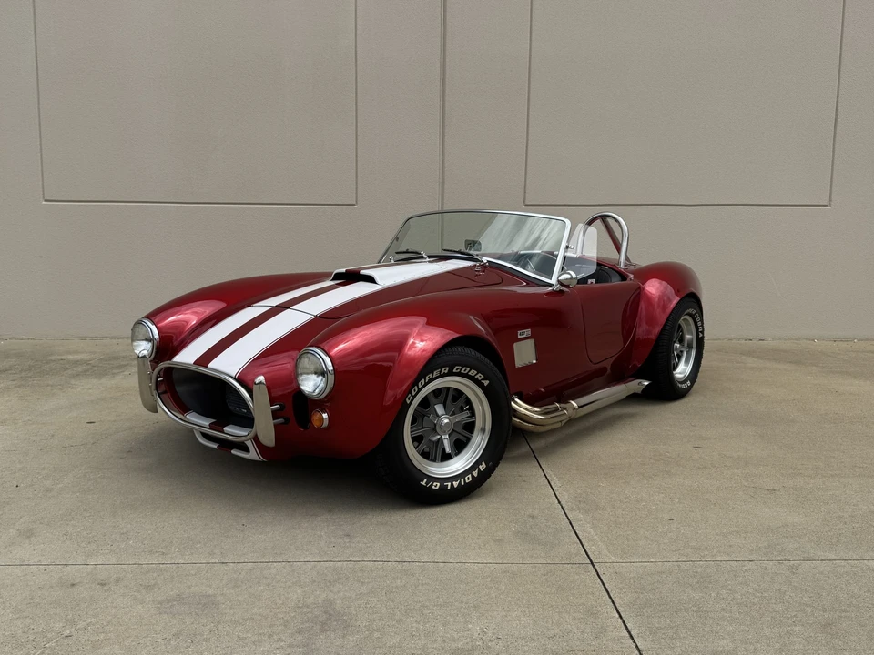 Shelby Cobra Replica - Image 8 of 31