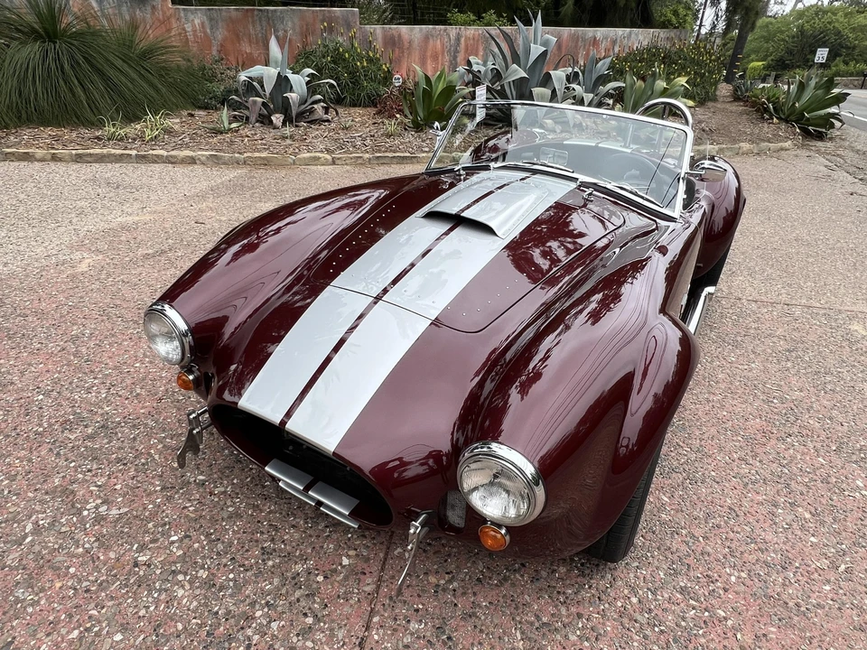 Shelby Cobra Replica - Image 27 of 31
