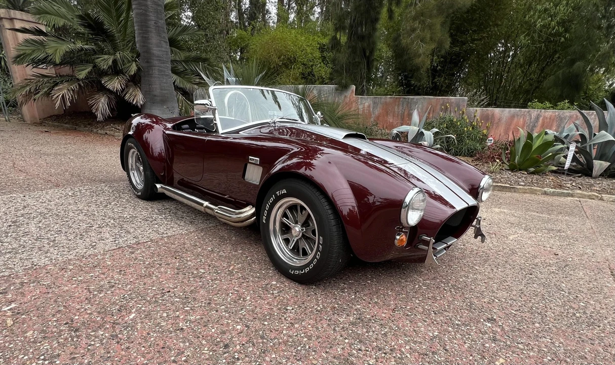 Shelby Cobra Replica - Image 20 of 31