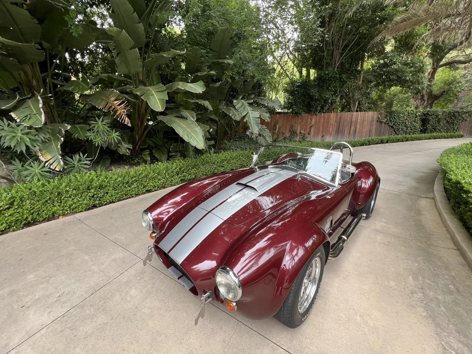 Shelby Cobra Replica - Image 4 of 31