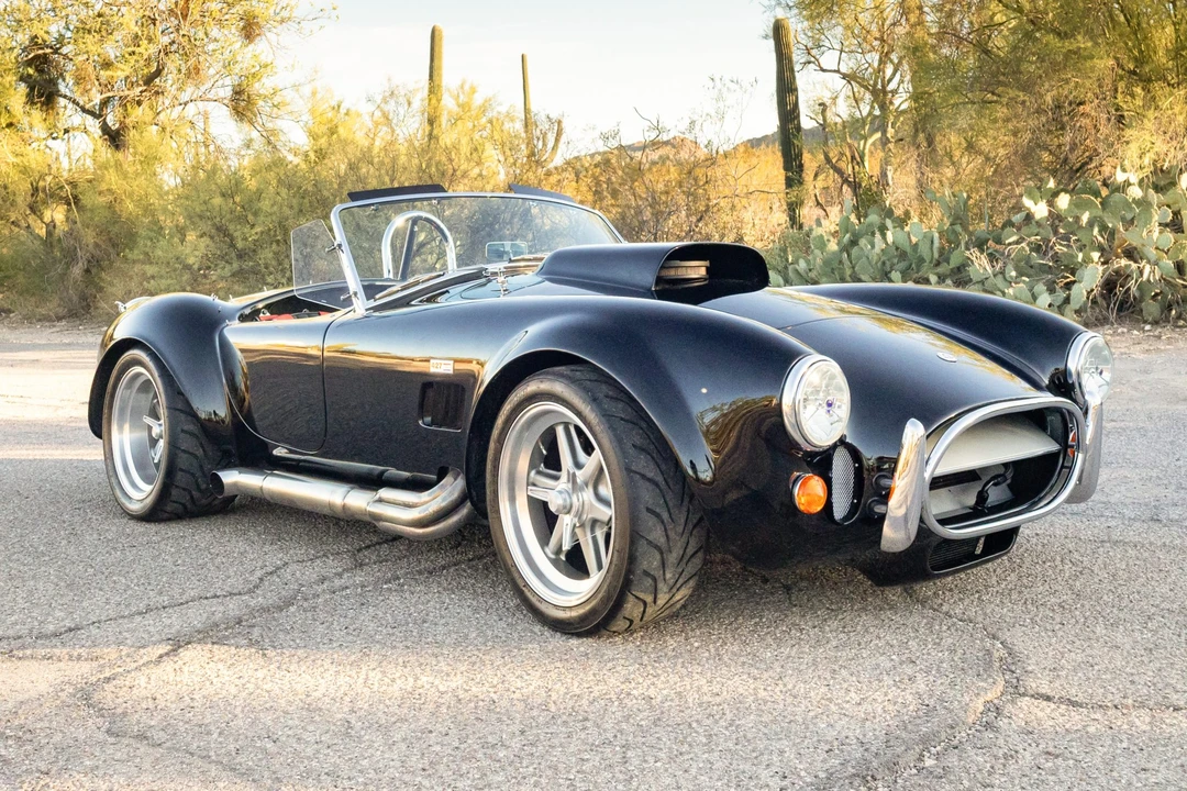 Shelby Cobra Replica - Image 3 of 31