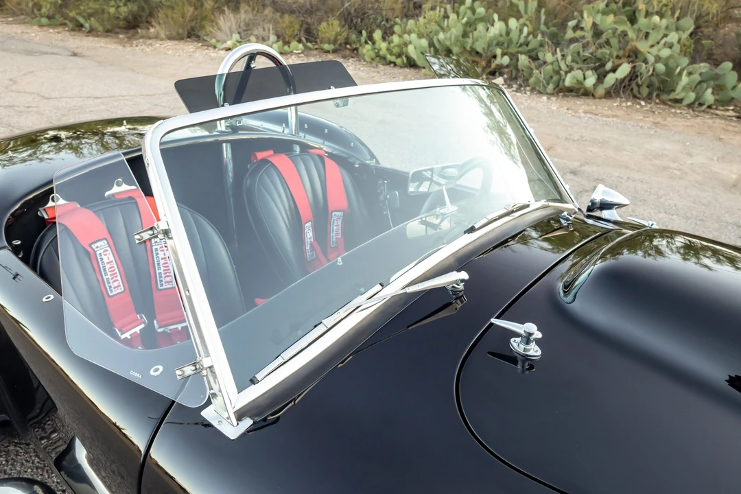 Shelby Cobra Replica - Image 14 of 31
