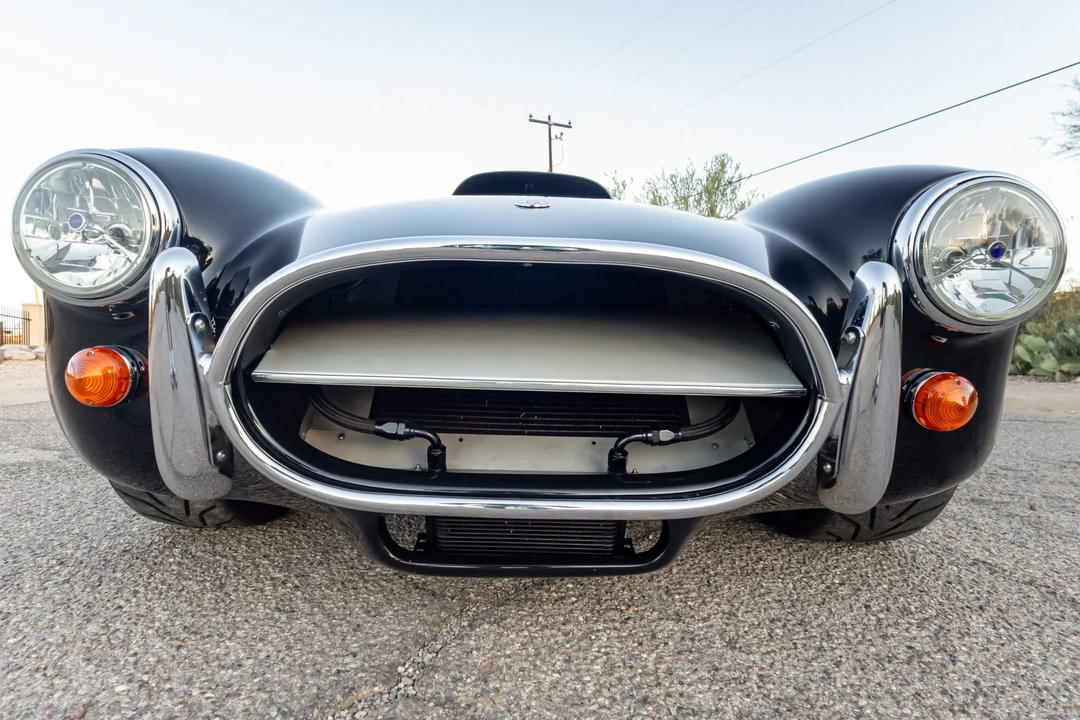 Shelby Cobra Replica - Image 9 of 31