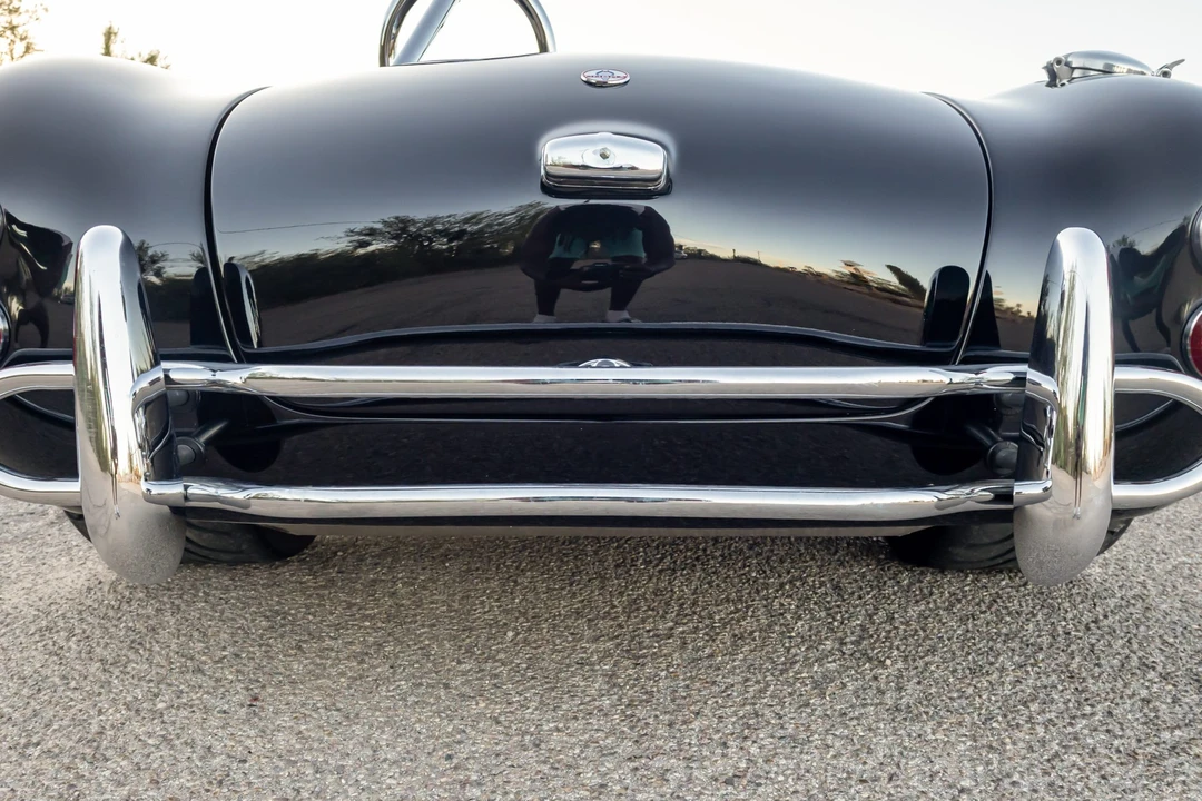 Shelby Cobra Replica - Image 24 of 31
