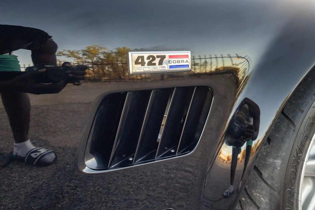 Shelby Cobra Replica - Image 21 of 31
