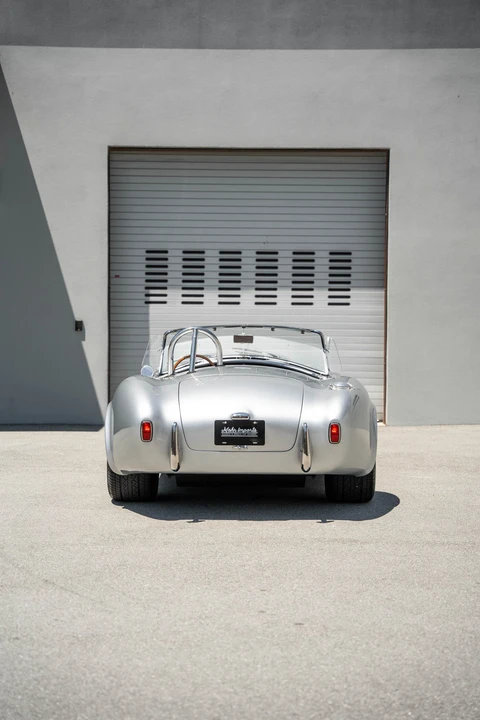Shelby Cobra Replica - Image 19 of 31