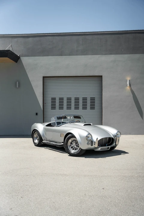 Shelby Cobra Replica - Image 28 of 31