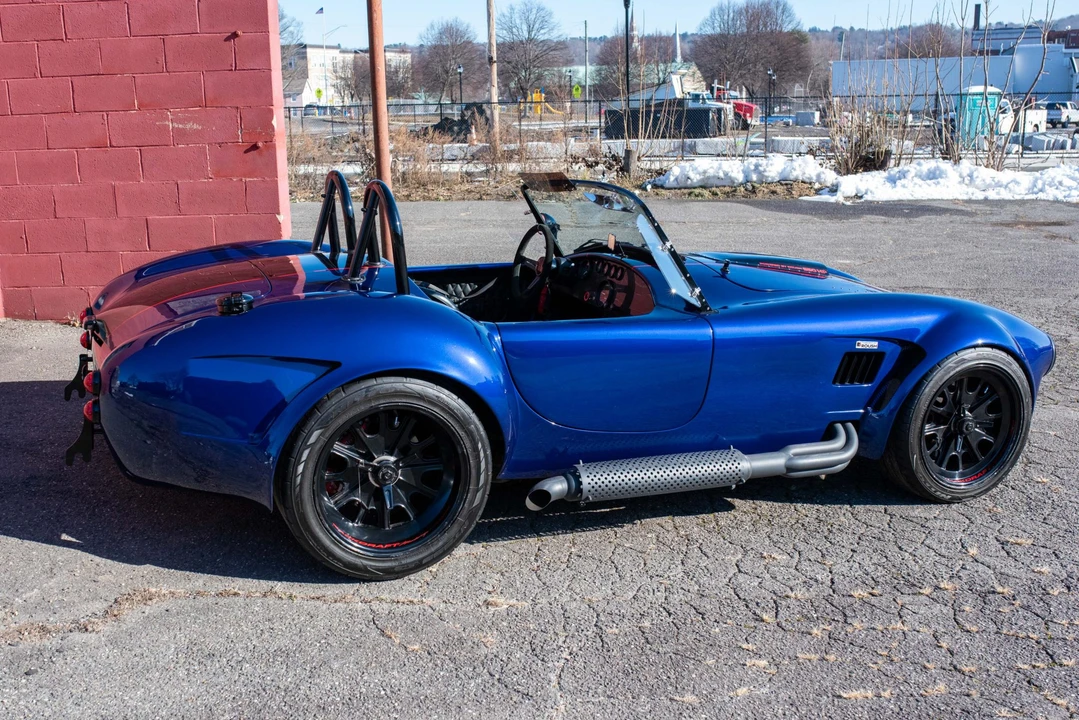 Shelby Cobra Replica - Image 21 of 31
