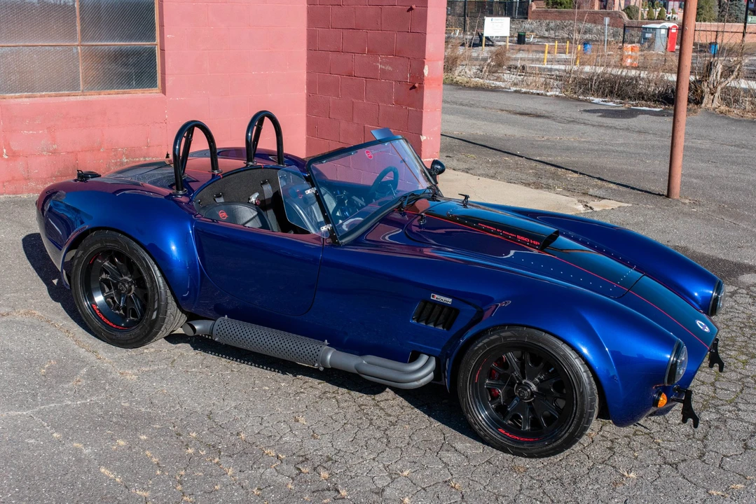 Shelby Cobra Replica - Image 24 of 31
