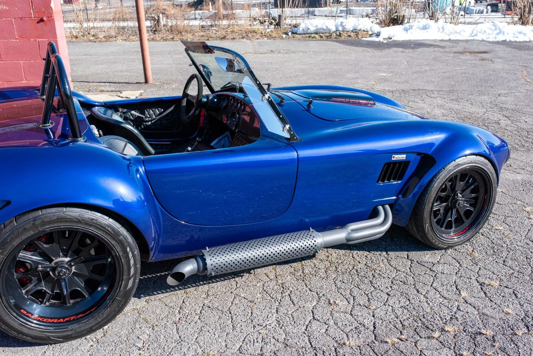 Shelby Cobra Replica - Image 29 of 31