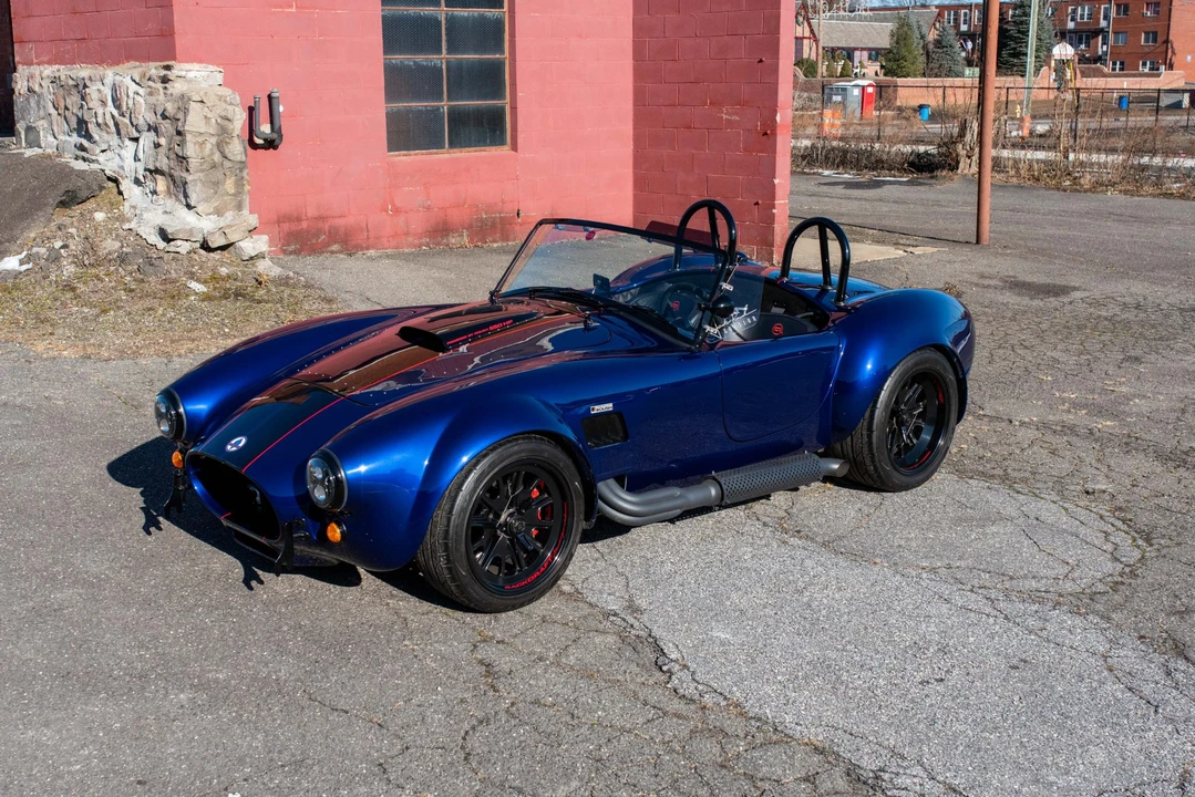 Shelby Cobra Replica - Image 12 of 31