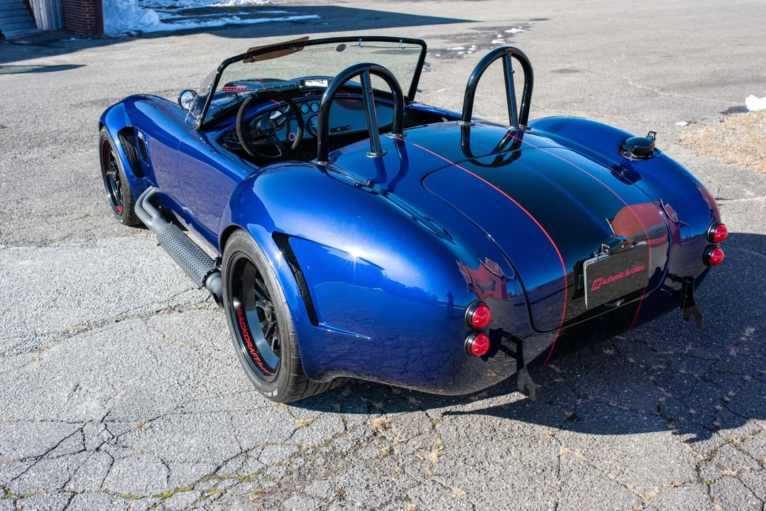 Shelby Cobra Replica - Image 17 of 31