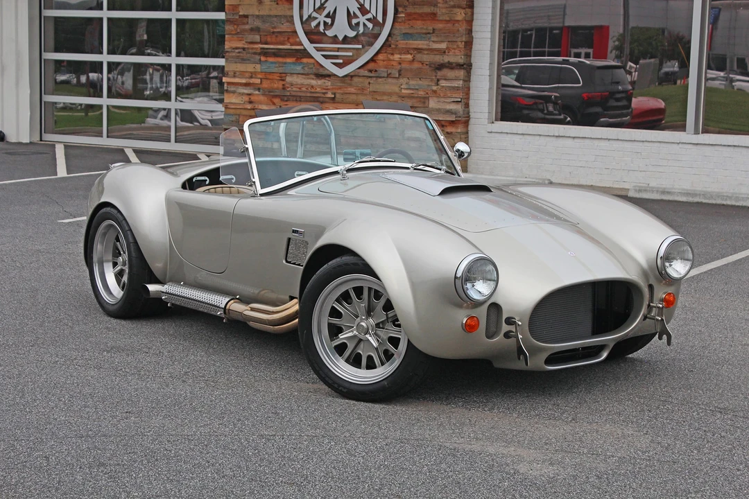 Shelby Cobra Replica - Image 23 of 31