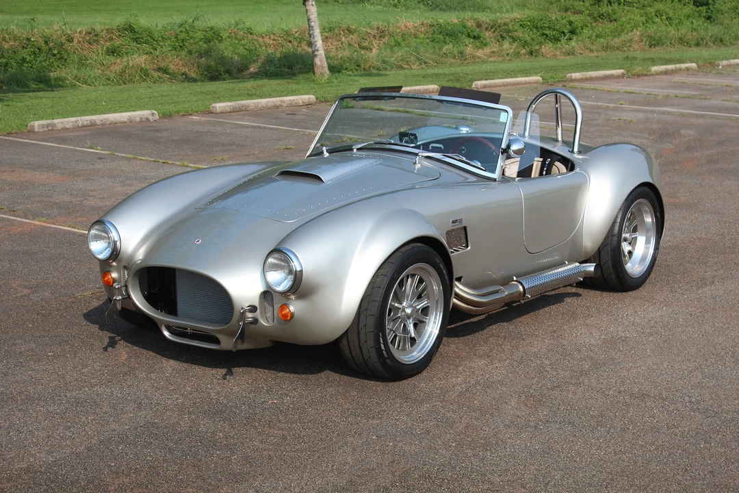 Shelby Cobra Replica - Image 4 of 31