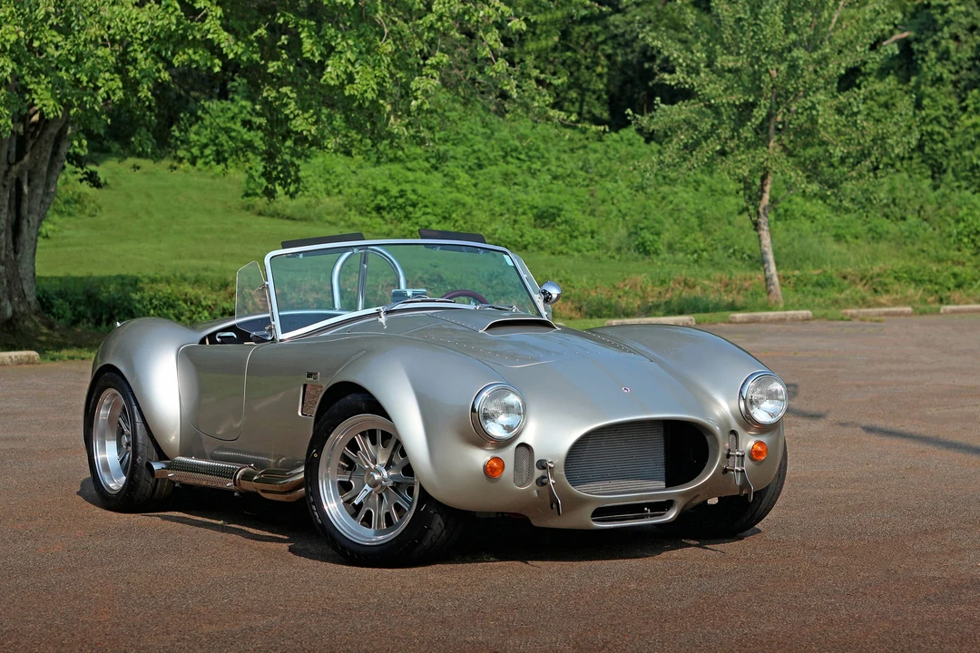 Shelby Cobra Replica - Image 20 of 31