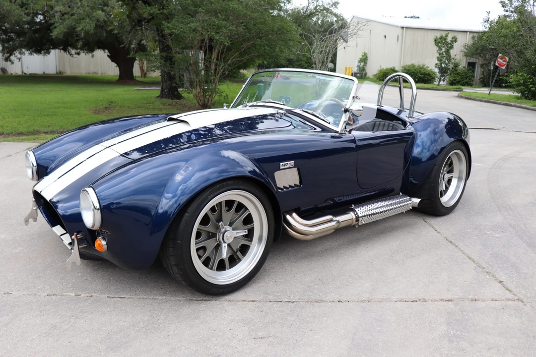 Shelby Cobra Replica - Image 2 of 31
