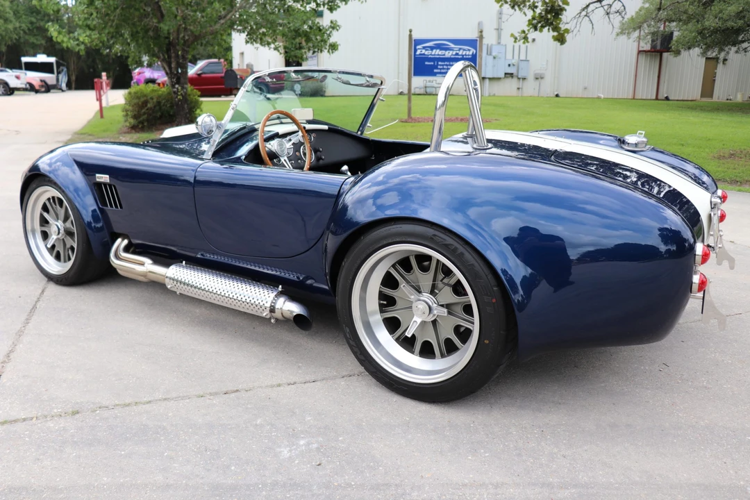 Shelby Cobra Replica - Image 12 of 31