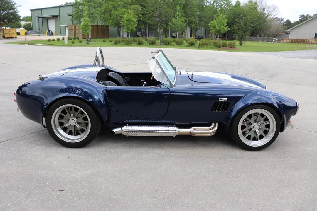 Shelby Cobra Replica - Image 7 of 31