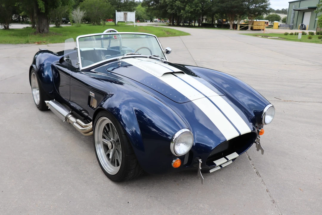 Shelby Cobra Replica - Image 5 of 31