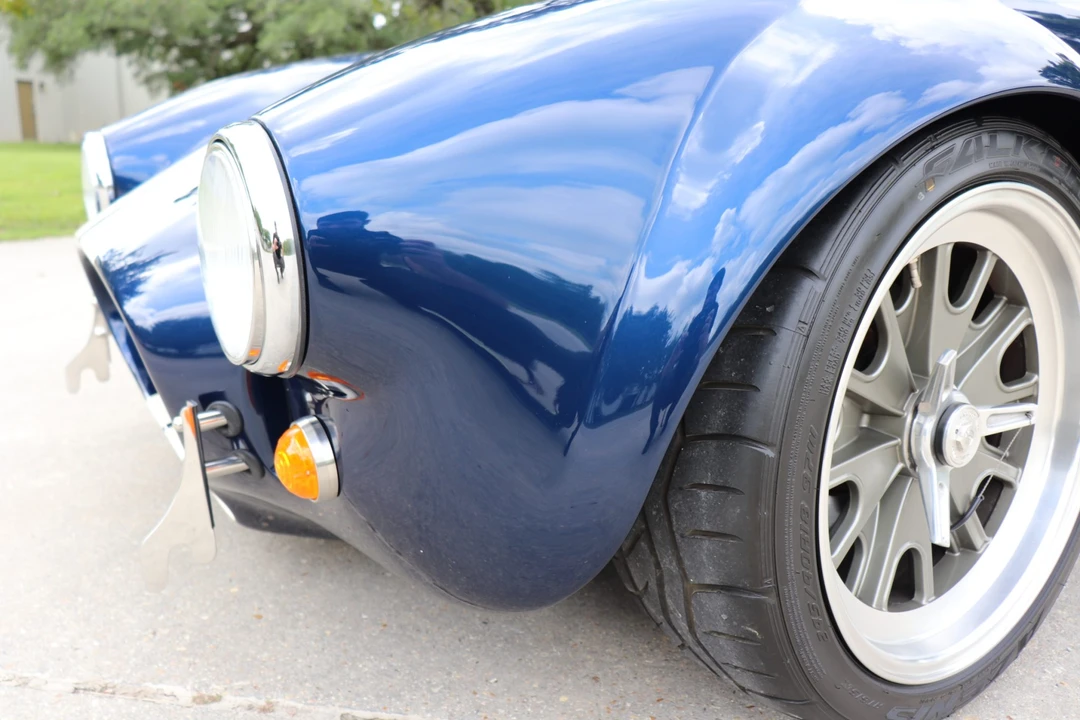 Shelby Cobra Replica - Image 23 of 31