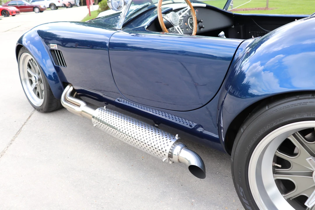 Shelby Cobra Replica - Image 28 of 31