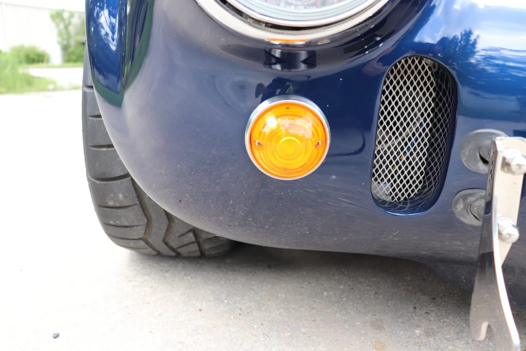 Shelby Cobra Replica - Image 17 of 31