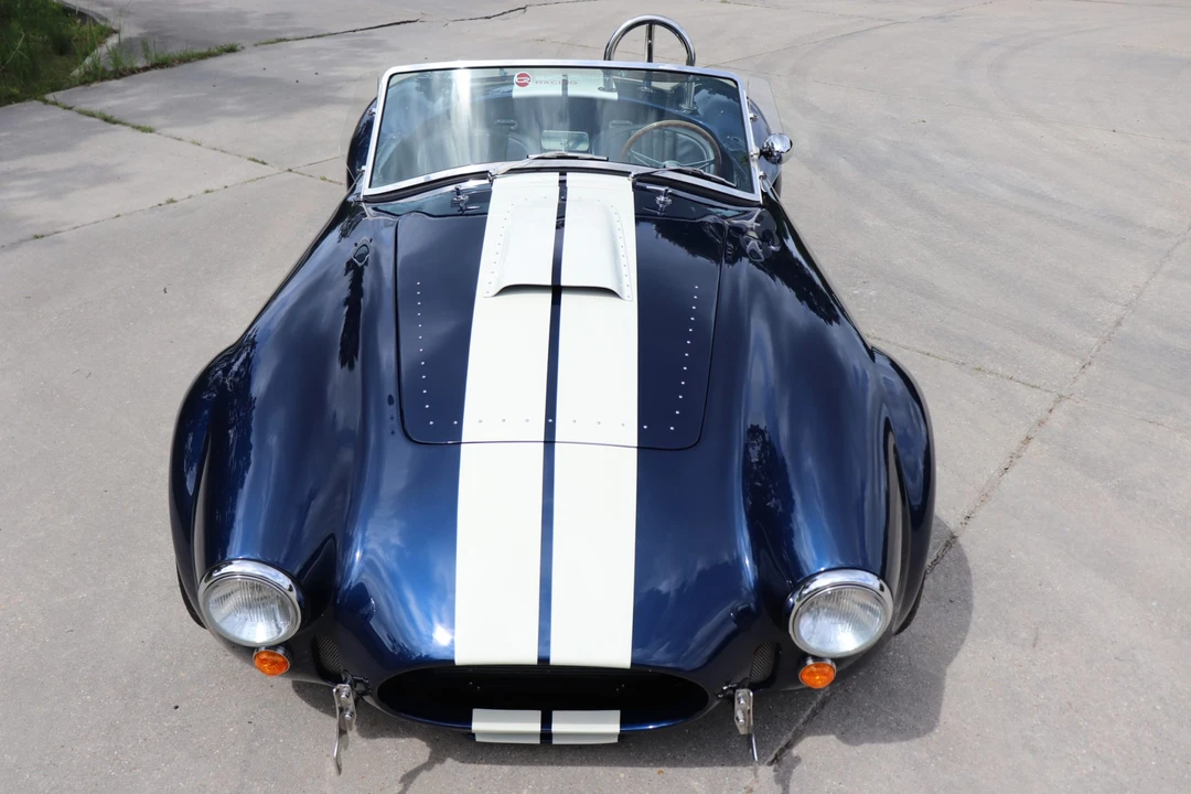 Shelby Cobra Replica - Image 3 of 31