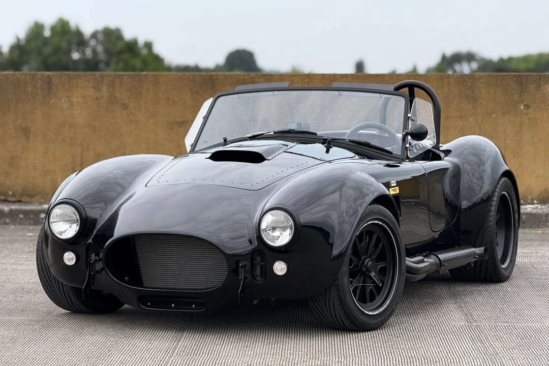 Shelby Cobra Replica - Image 31 of 31