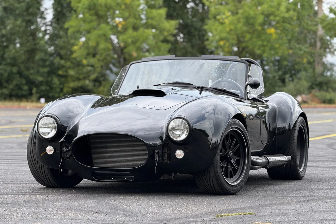 Shelby Cobra Replica - Image 19 of 31