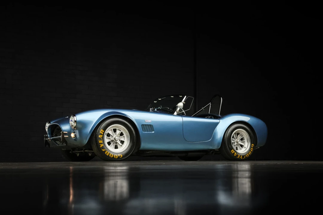 Shelby Cobra Replica - Image 20 of 31