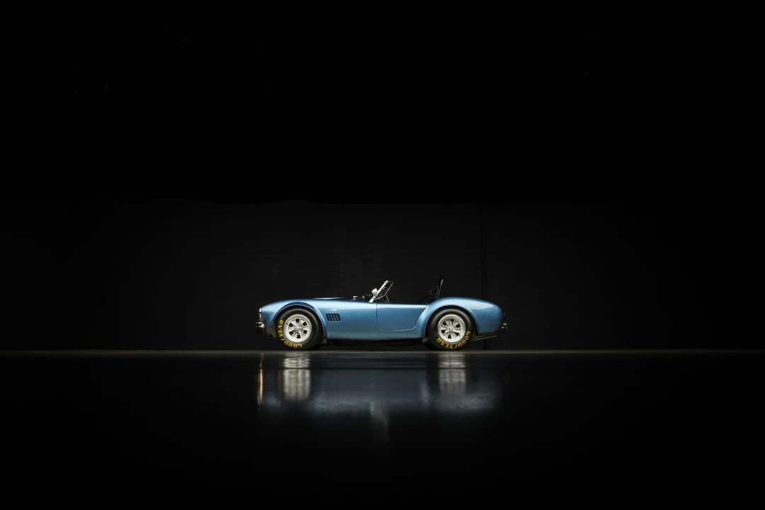 Shelby Cobra Replica - Image 24 of 31