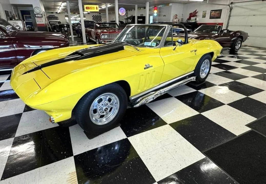 1966 Chevrolet Corvette C2 427 - Image 16 of 31