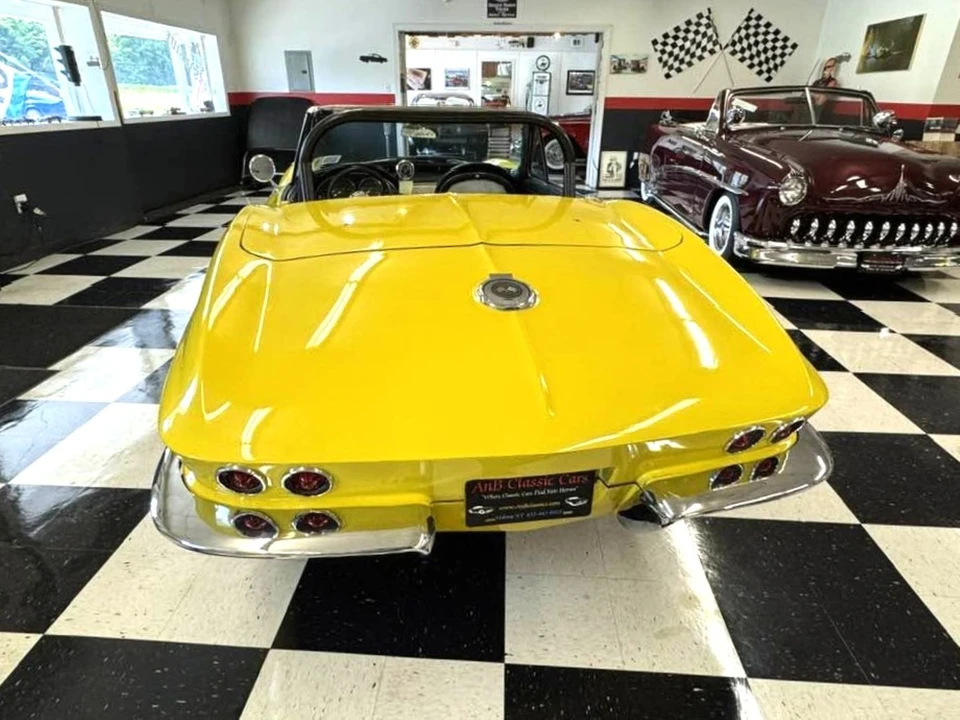 1966 Chevrolet Corvette C2 427 - Image 21 of 31