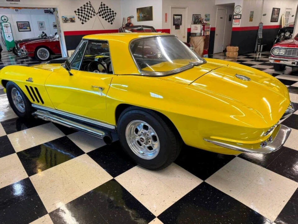 1966 Chevrolet Corvette C2 427 - Image 30 of 31