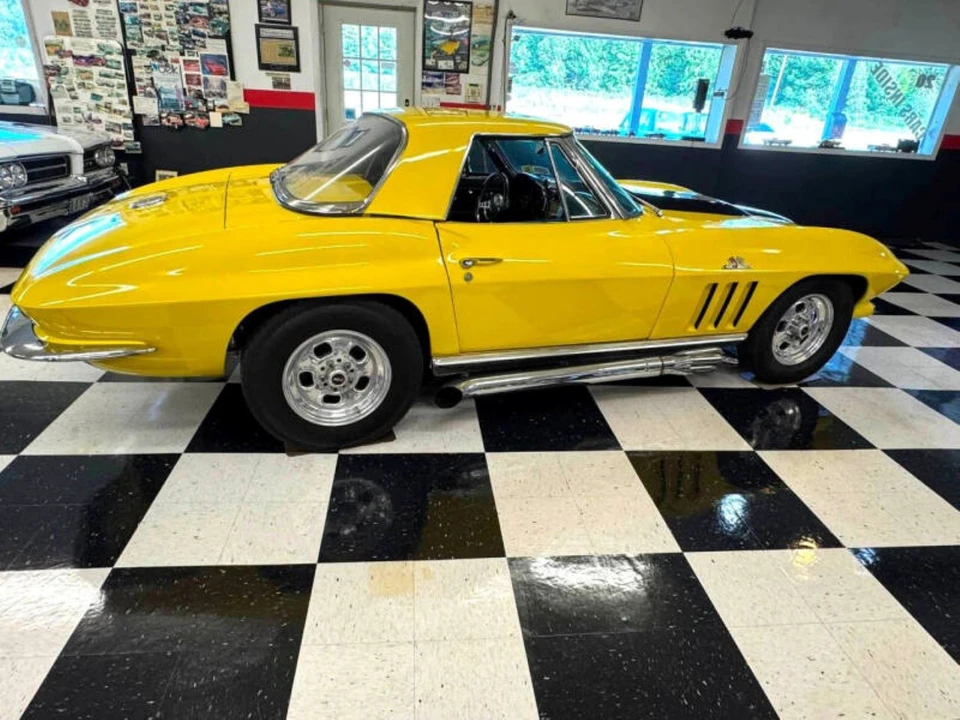 1966 Chevrolet Corvette C2 427 - Image 24 of 31