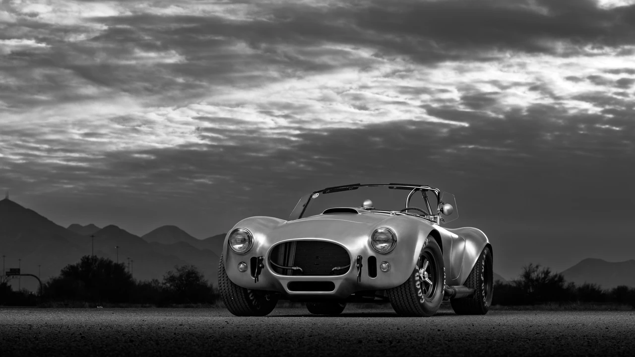 Shelby Cobra Replica - Image 2 of 31