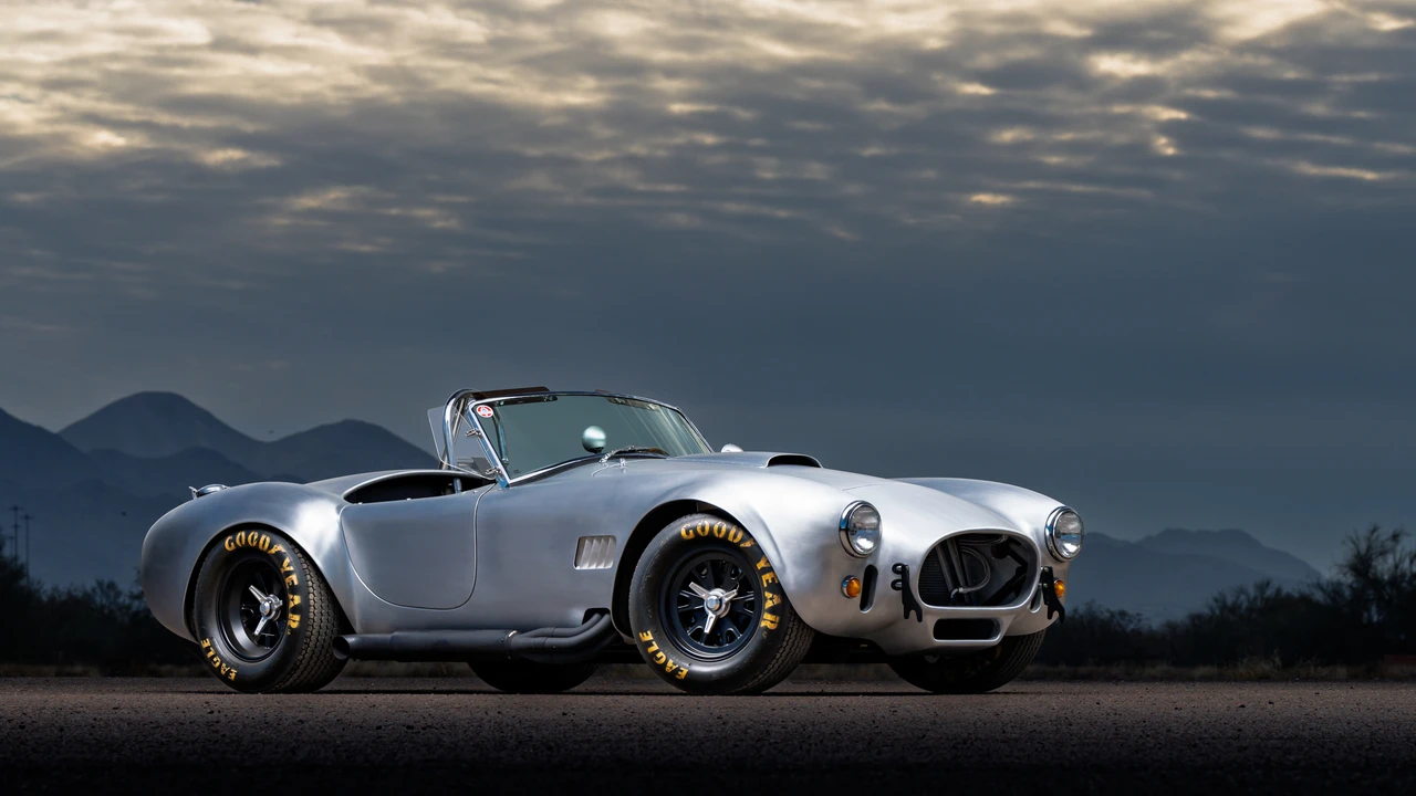 Shelby Cobra Replica - Image 10 of 31