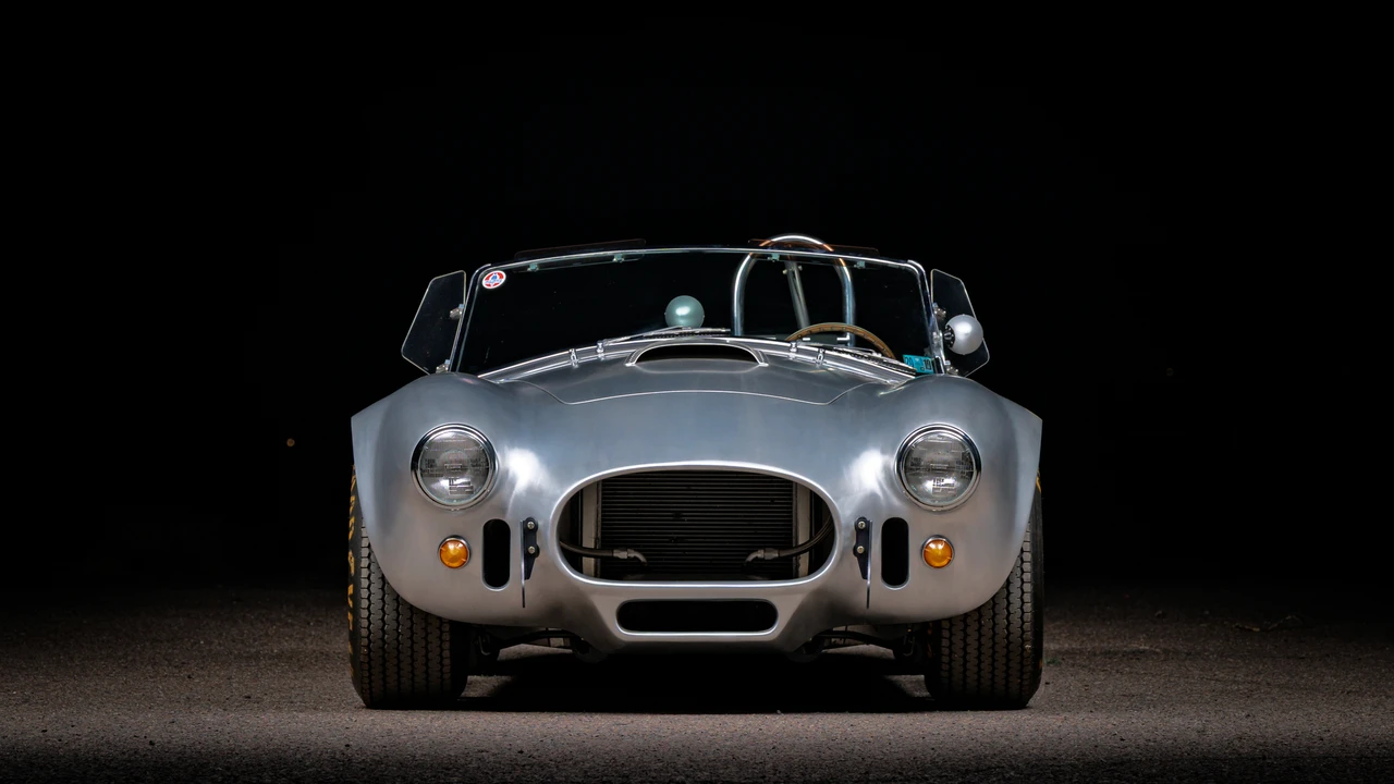 Shelby Cobra Replica - Image 12 of 31