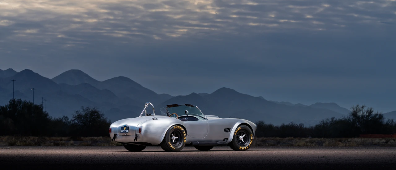 Shelby Cobra Replica - Image 24 of 31