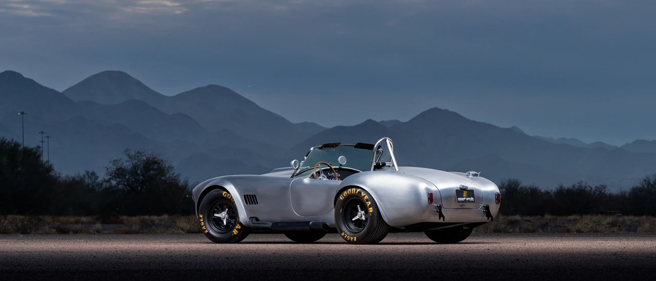 Shelby Cobra Replica - Image 29 of 31